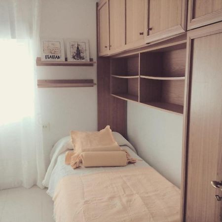 كومبارو Apartment - 3 Bedrooms With Wifi - 01398 المظهر الخارجي الصورة